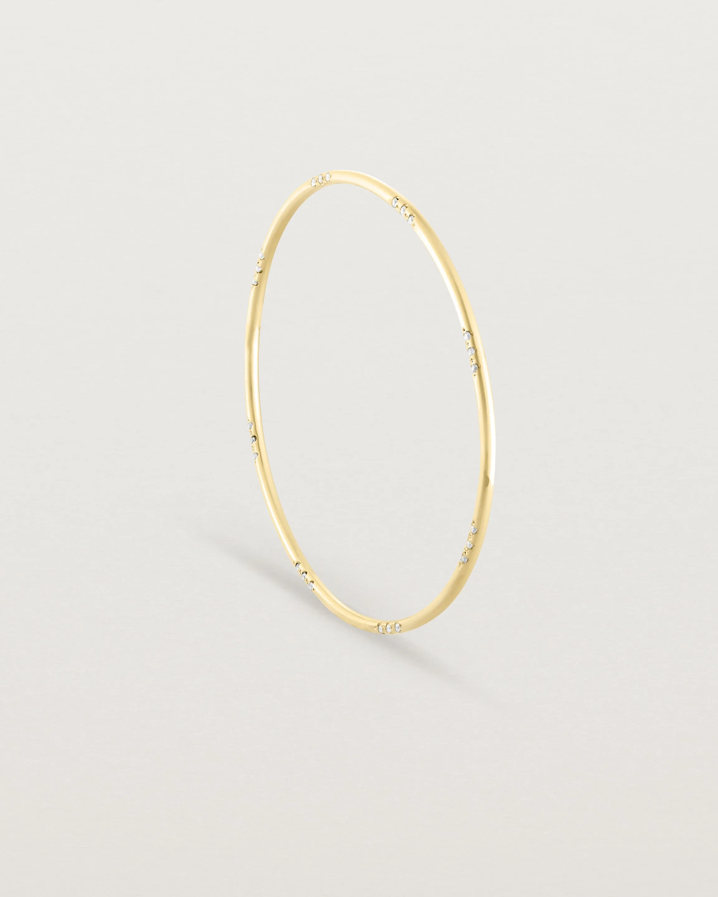 Cascade Oval Bangle | Diamonds