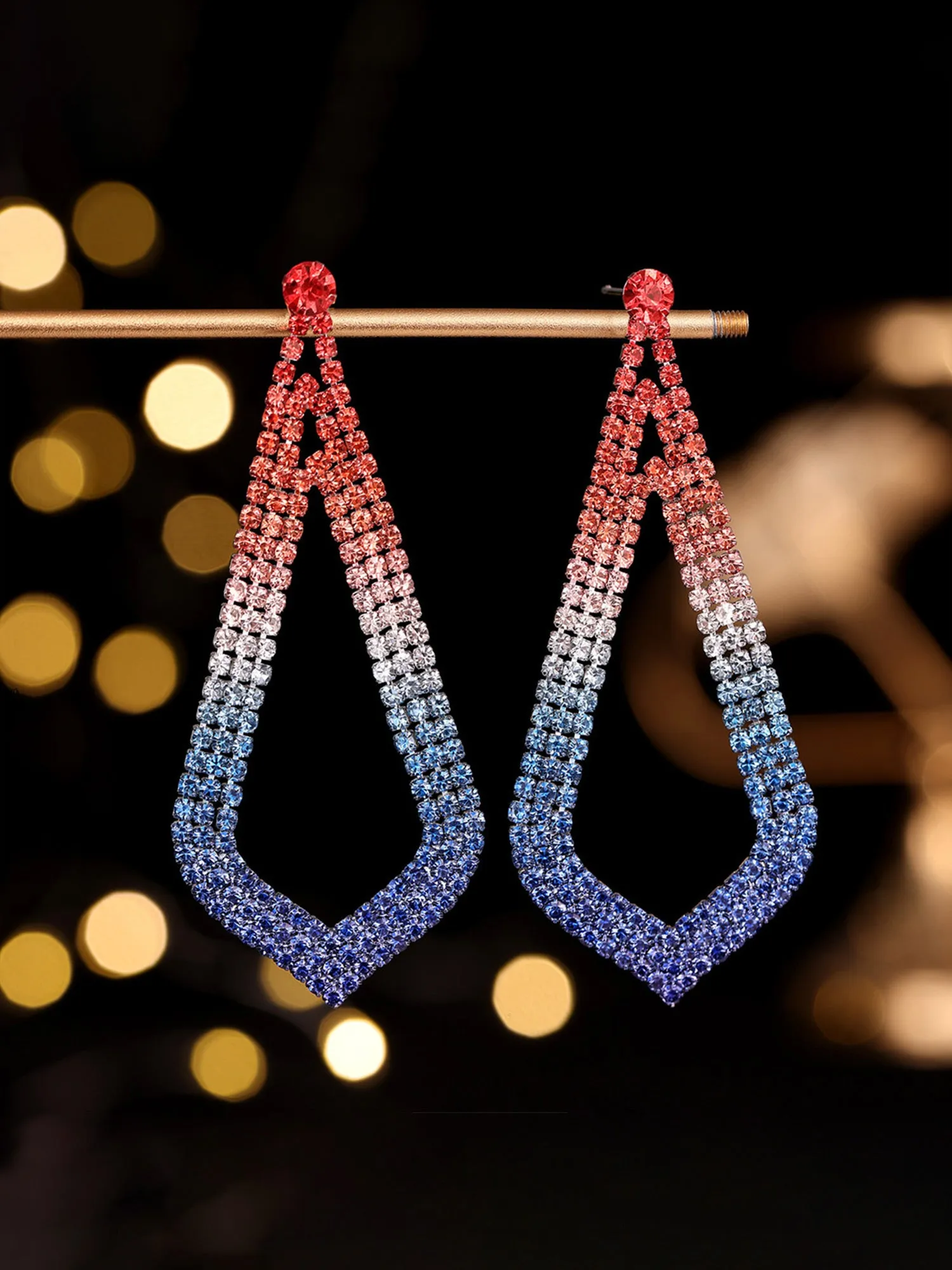 Gradient Geometric Triangle Sparkling Rhinestone Earrings