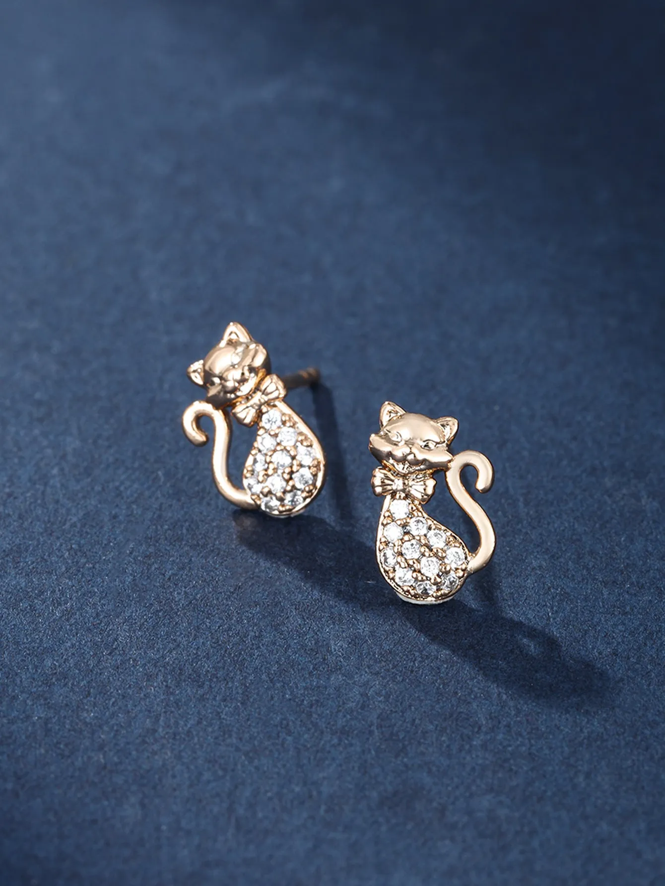 Jewelry Fashion New Cute Kitten Personality Women's Exquisite Cat Diamond Alloy Stud Earrings