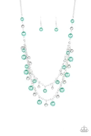 Paparazzi Necklace ~ Fantastic Flair - Green