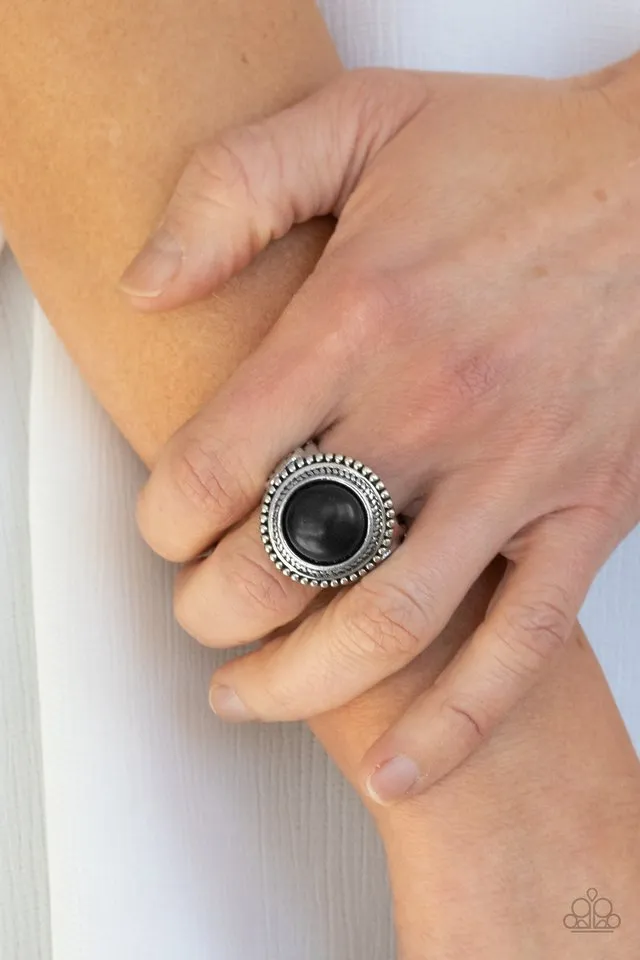 Paparazzi Ring ~ Evolutionary Essence - Black