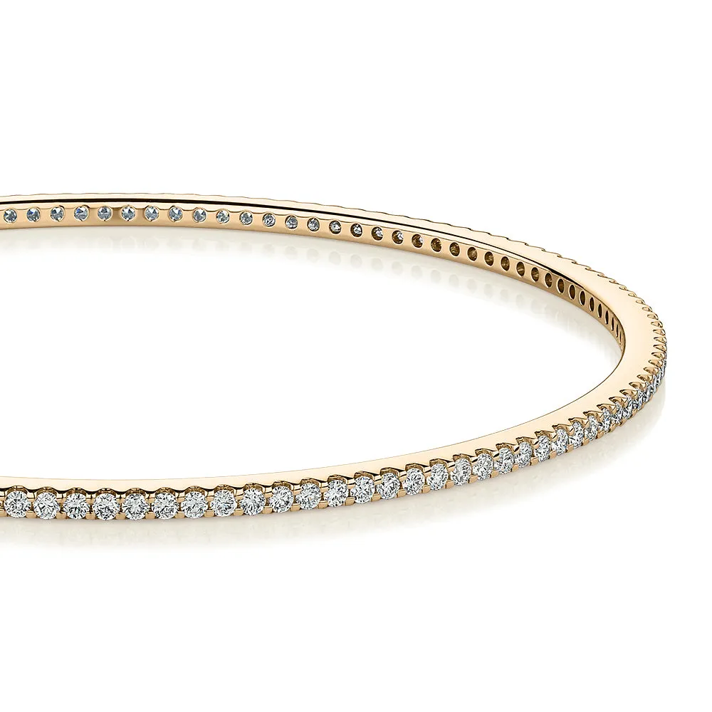 Premium Laboratory Created Diamond, 2 carat TW round brilliant bangle in 18 carat yellow gold