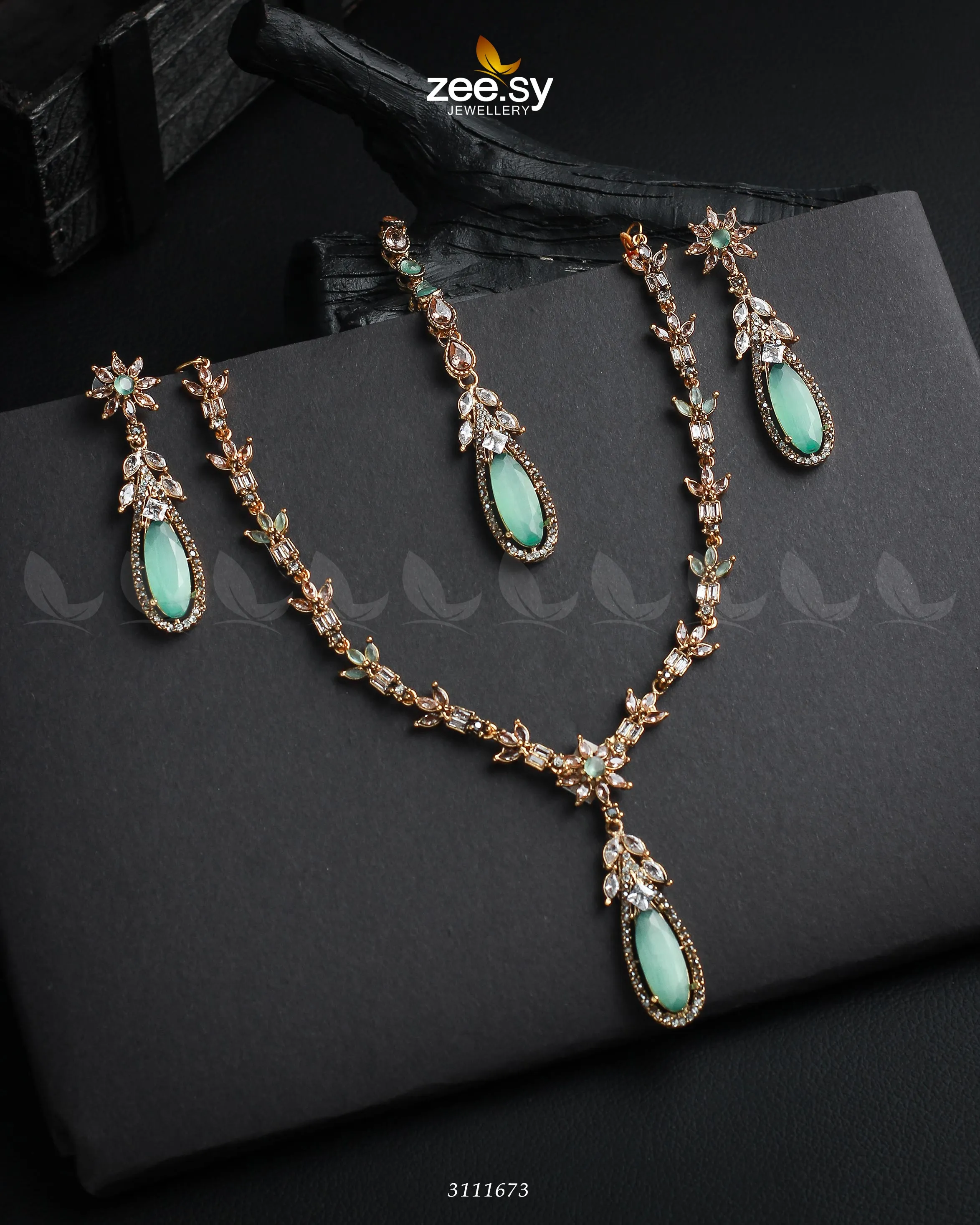 Saba Qamar Necklace Sets