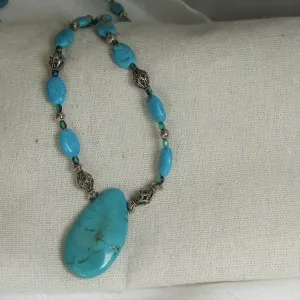 Turquoise and Crystal Beaded Necklace